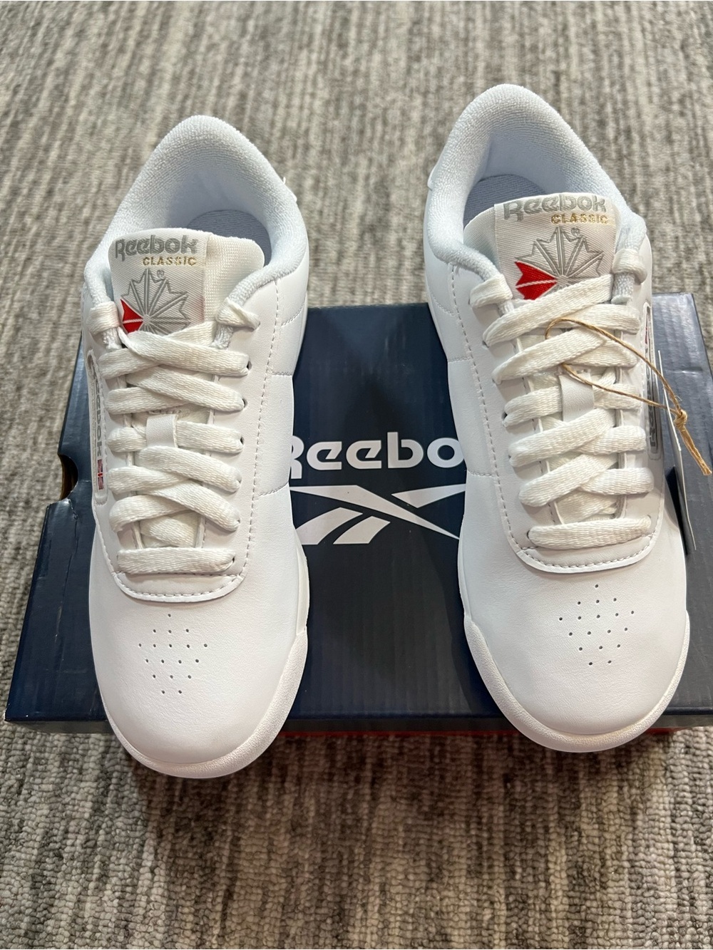 Reebok The Princess Sneaker Various Sizes - Picture 6 of 13